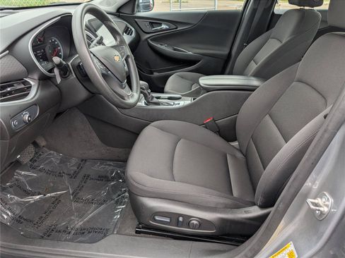 Used 2024 Chevrolet Malibu LT FWD image 12