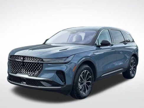 New 2026 Lincoln Nautilus Reserve w/ Jet Appearance Package image 4