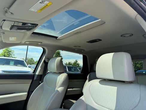Used 2021 Hyundai Palisade SEL w/ Premium Package AWD/4WD image 11