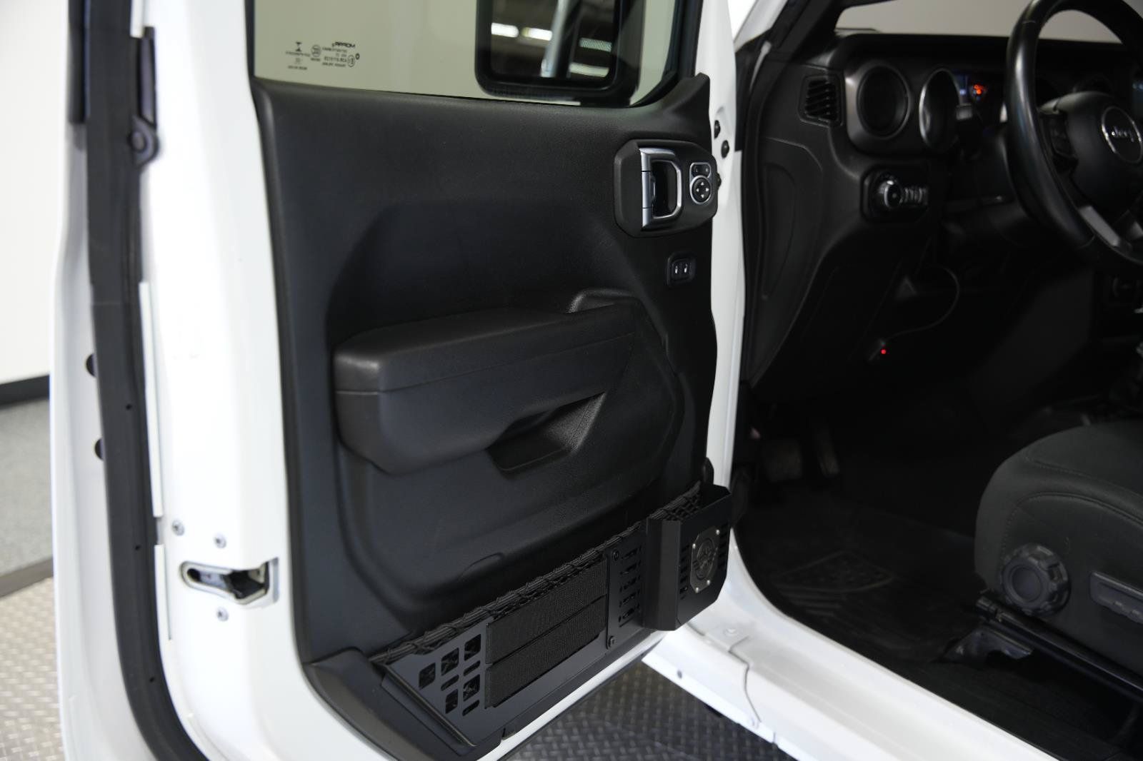 Used 2022 Jeep Wrangler Unlimited Sport AWD/4WD image 21
