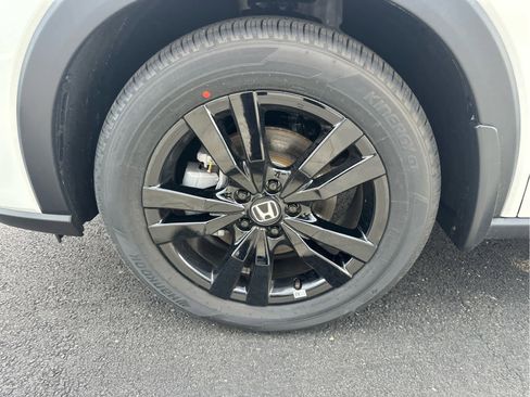 New 2026 Honda HR-V Sport image 11
