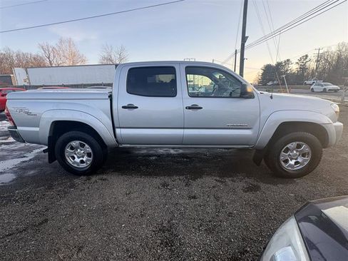 Used 2005 Toyota Tacoma 4x4 Double Cab image 5