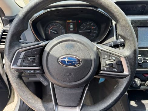 Used 2019 Subaru Crosstrek 2.0i w/ Eyesight System image 25