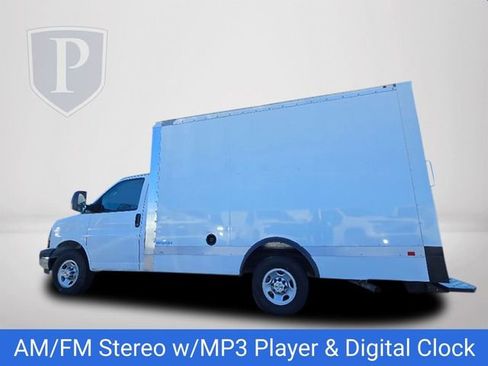 New 2024 Chevrolet Express 3500 w/ Power Convenience Package image 9