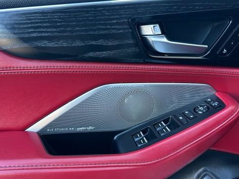 Used 2023 Acura MDX Type S image 12