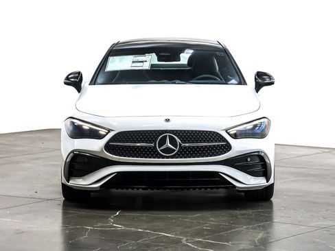 New 2026 Mercedes-Benz CLE 300 4MATIC Coupe image 2