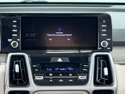 Used 2022 Kia Sorento S AWD/4WD image 16