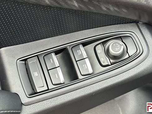 Used 2022 Subaru Ascent Onyx Edition image 13