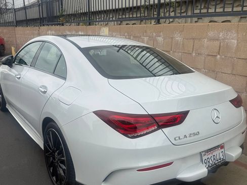 Used 2022 Mercedes-Benz CLA 250 image 4