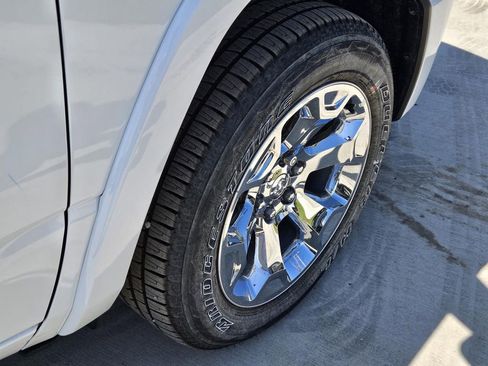 New 2026 RAM 1500 2WD Crew Cab image 7