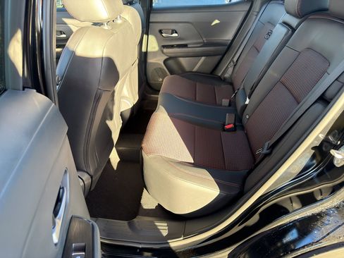 New 2026 Nissan Kicks SR w/ Cold Weather Package image 30