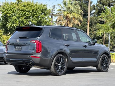 Used 2021 Kia Telluride SX w/ SX Prestige Package AWD/4WD image 2