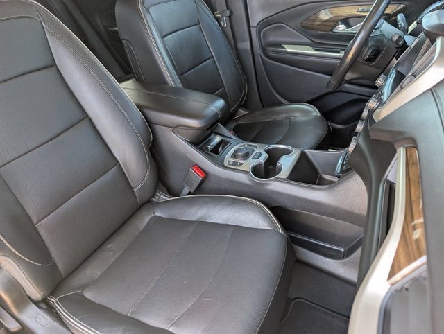 Used 2020 GMC Terrain Denali w/ Denali Premium Package AWD/4WD image 24