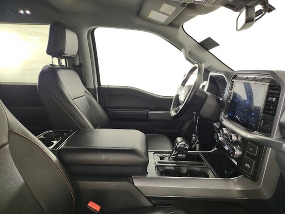 Used 2022 Ford F150 Lariat w/ FX4 Off-Road Package AWD/4WD image 18