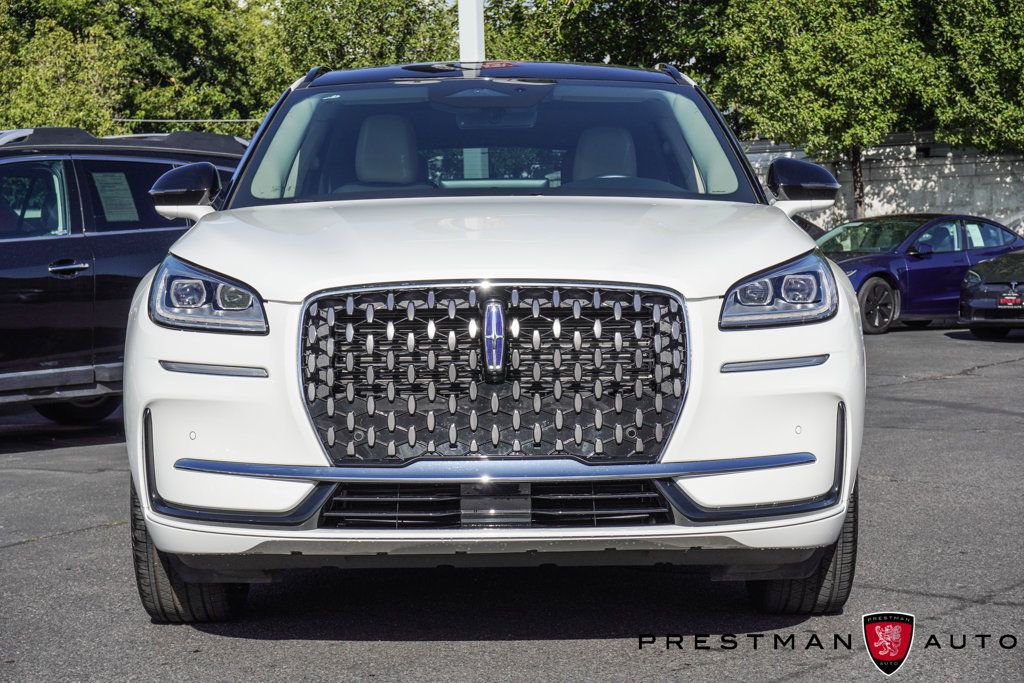 Used 2025 Lincoln Corsair Grand Touring w/ Equipment Group 301A AWD/4WD image 17
