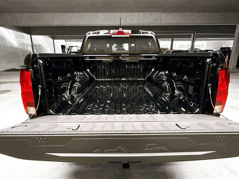 New 2026 Chevrolet Colorado Trail Boss AWD/4WD image 29