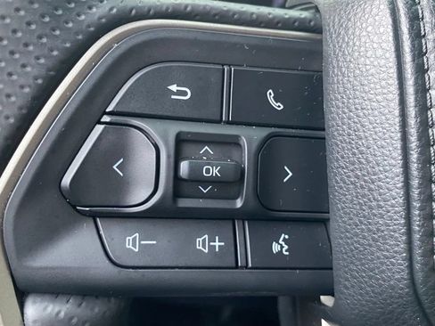 Used 2026 Toyota 4Runner SR5 AWD/4WD image 28