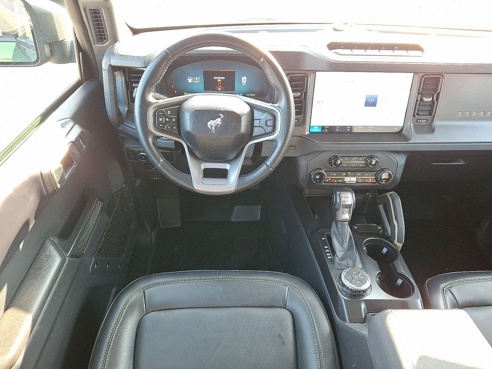 Certified 2025 Ford Bronco Badlands AWD/4WD image 11