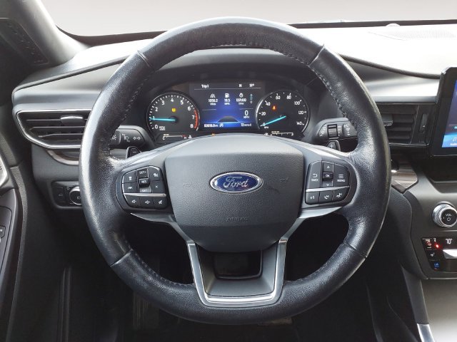 Used 2020 Ford Explorer Limited AWD/4WD image 13