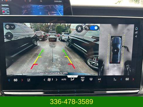 Used 2025 Ford Expedition Max Active AWD/4WD image 21