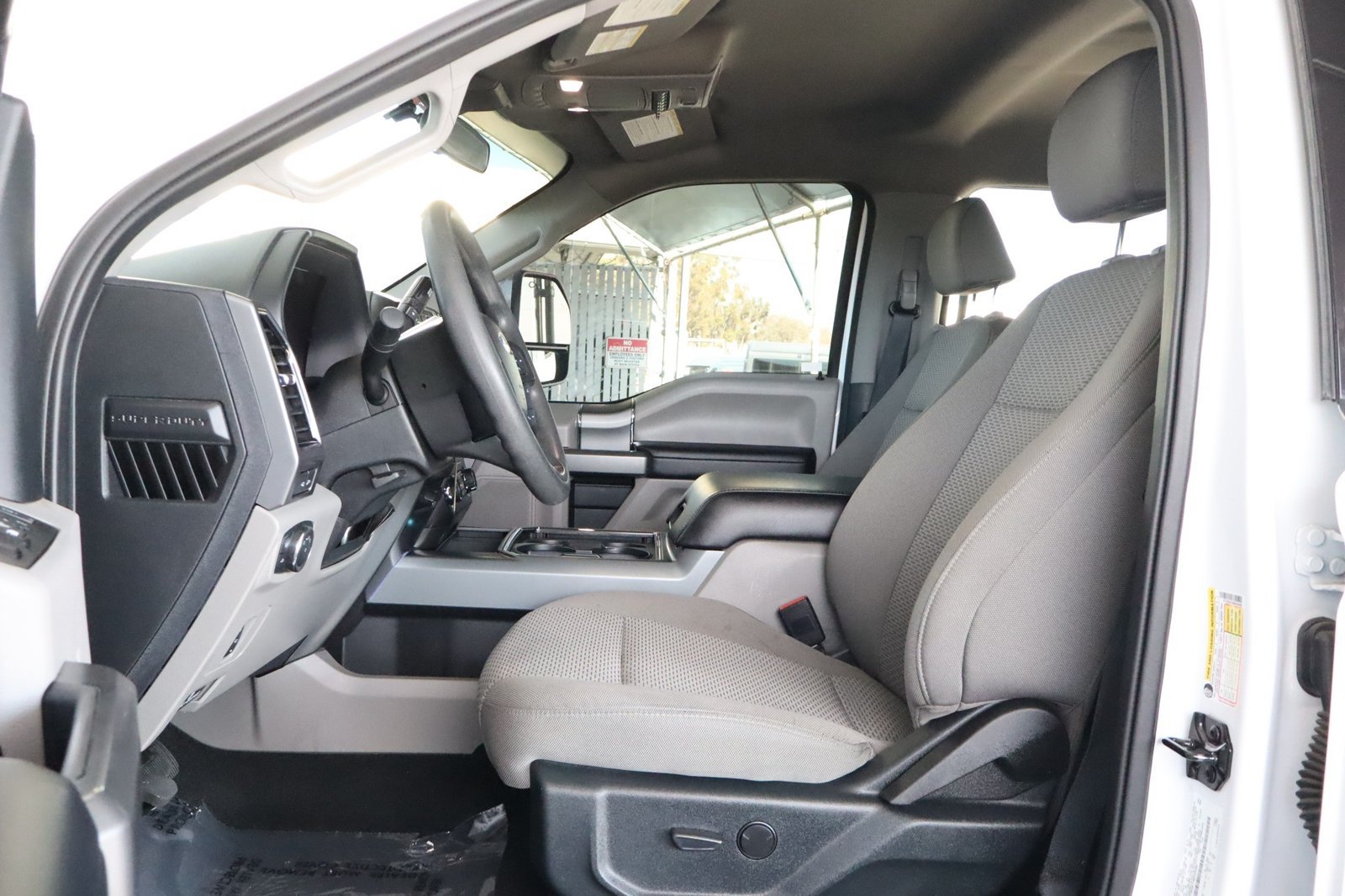 Used 2021 Ford F250 XLT w/ XLT Premium Package AWD/4WD image 22