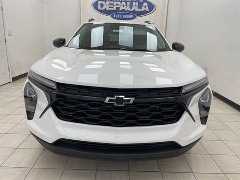 New 2026 Chevrolet Trax LT w/ Driver Confidence Package FWD image 15