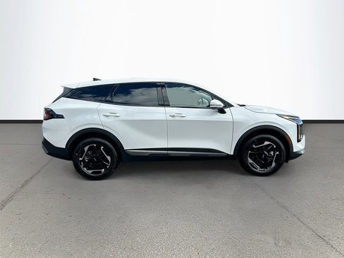 New 2026 Kia Sportage S image 8