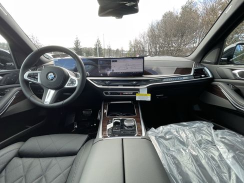 New 2026 BMW X5 xDrive40i w/ M Sport Package image 17