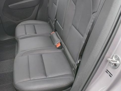 Used 2026 Volvo XC40 B5 Plus AWD/4WD image 26