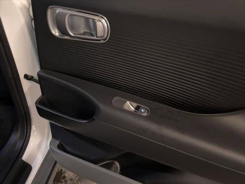 New 2025 Hyundai Ioniq 6 SE image 16