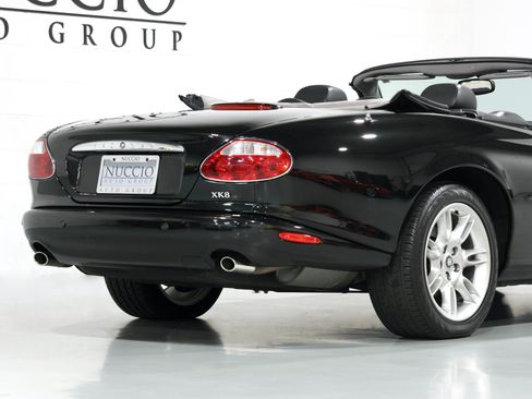 Used 2001 Jaguar XK8 Convertible RWD image 23