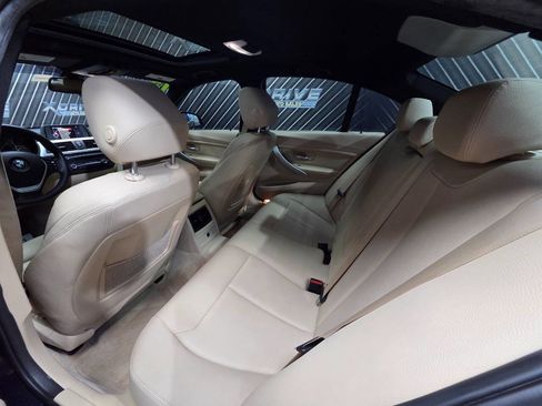 Used 2015 BMW 320i xDrive 320i xDrive AWD 4dr Sedan image 26