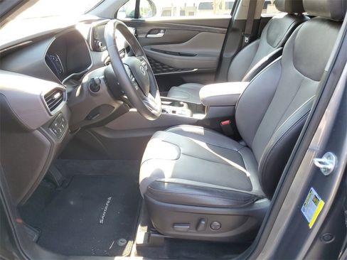 Used 2019 Hyundai Santa Fe Limited image 15