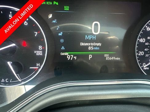 Certified 2019 Toyota Avalon Limited w/ Advanced Safety Package FWD image 12