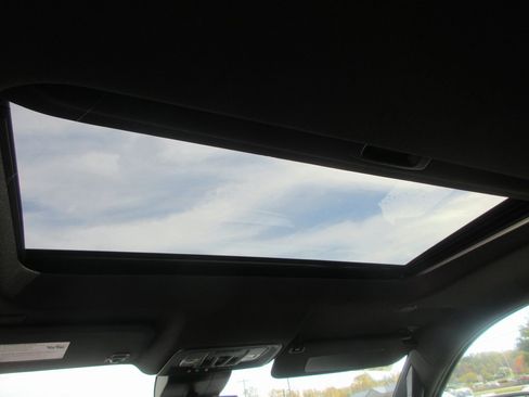 New 2026 GMC Sierra 2500 AT4 w/ AT4 Premium Plus Package image 17