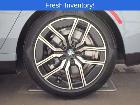 Certified 2026 BMW 740i xDrive w/ Premium Package AWD/4WD image 12