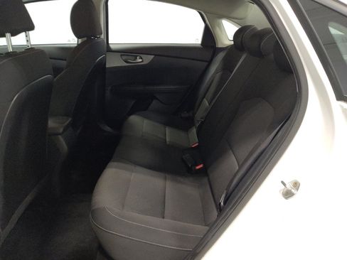 Used 2021 Kia Forte LXS image 18