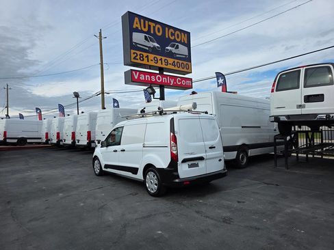 Used 2020 Ford Transit Connect XL image 2