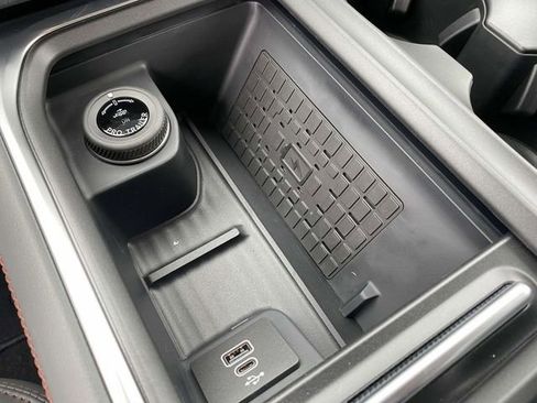 New 2025 Ford Expedition Max Active RWD image 19