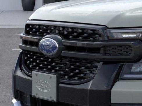 New 2024 Ford Ranger XLT w/ FX4 Off-Road Package image 24