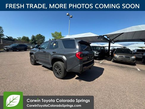 Used 2025 Toyota 4Runner SR5 AWD/4WD image 6