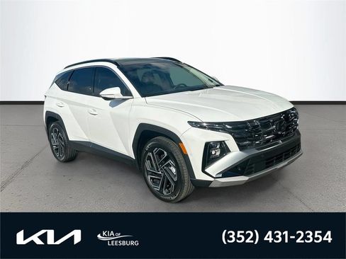 Used 2025 Hyundai Tucson Limited AWD/4WD image 1