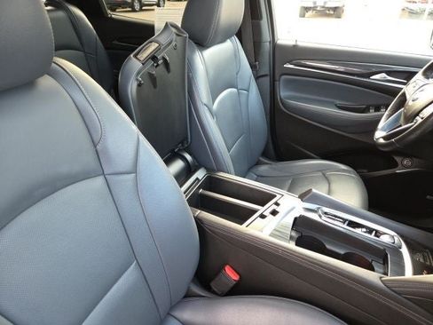 Used 2022 Buick Enclave Essence w/ Experience Buick Package AWD/4WD image 24