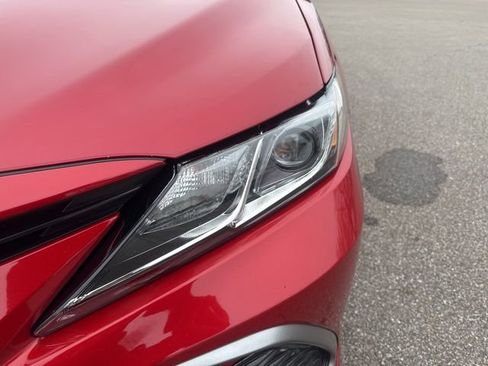 Used 2024 Toyota Camry LE image 9