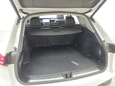 Used 2025 Audi Q5 Premium Plus w/ Premium Plus AWD/4WD image 30
