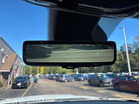 Used 2022 Jeep Grand Wagoneer Series II w/ Convenience Group III image 31