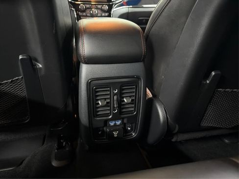 Used 2020 Jeep Grand Cherokee Trailhawk w/ Premium Lighting Group AWD/4WD image 28
