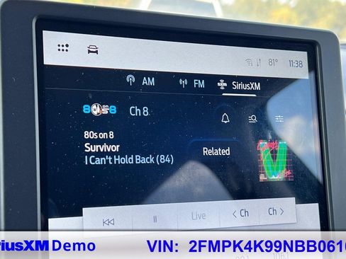 Used 2022 Ford Edge Titanium image 27