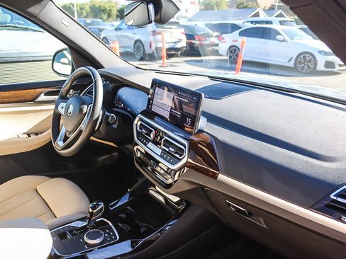 Used 2024 BMW X3 sDrive30i w/ Premium Package image 16