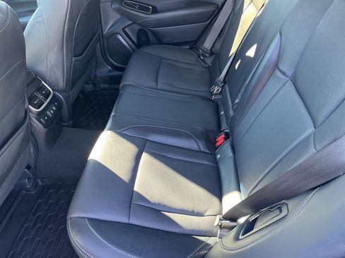 Used 2020 Subaru Outback Limited w/ Popular Package #2 image 11